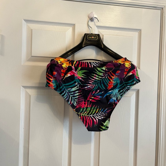 Women Plus Size Tropical Flattering Skirted Top & Bottom Tankini Set 16W & 20W - Picture 11 of 11